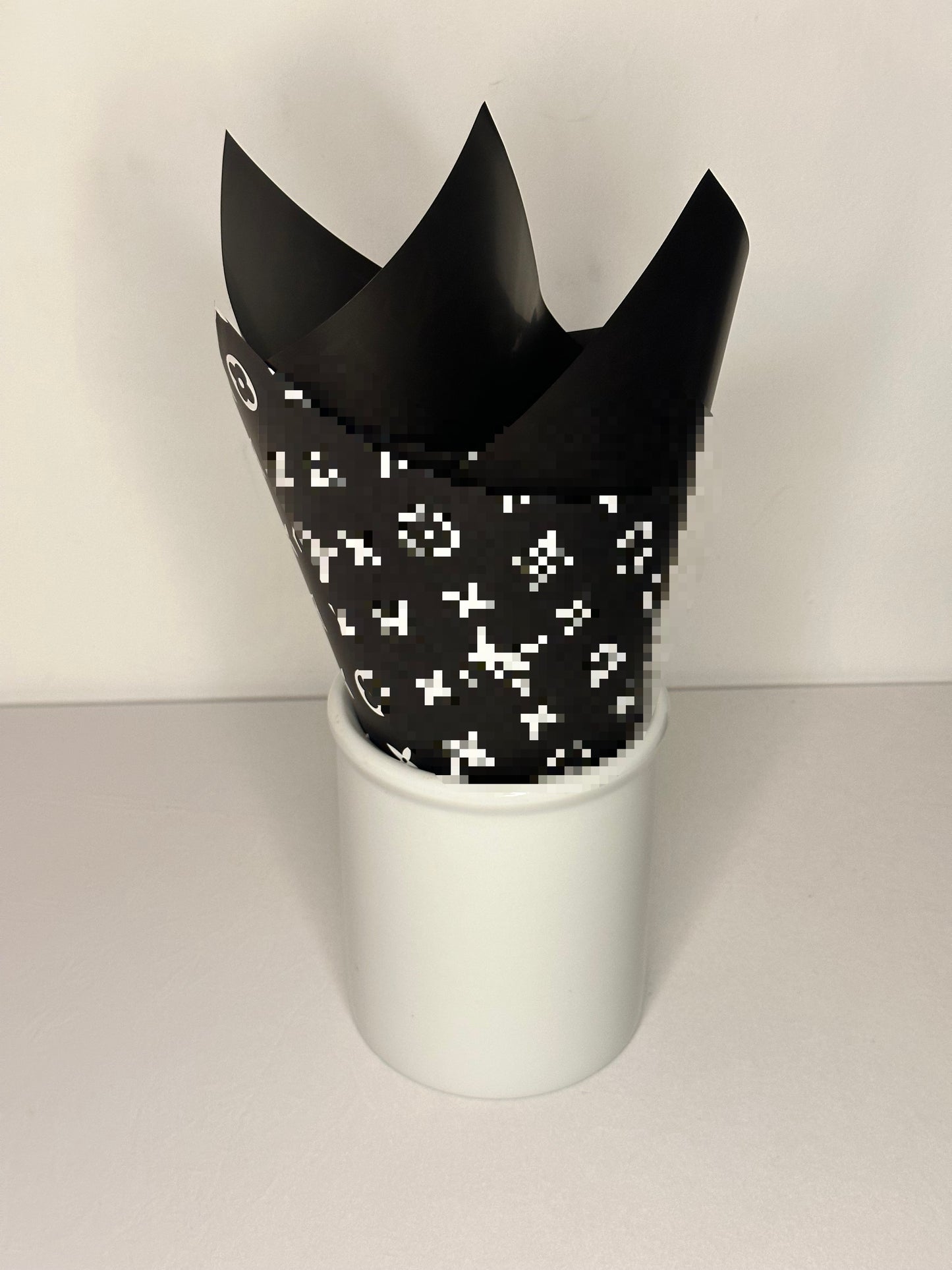 Black LV Luxury Paper